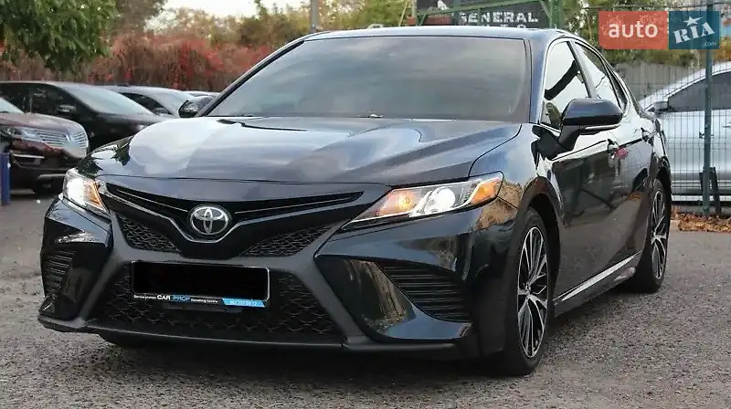 2018 toyota camry