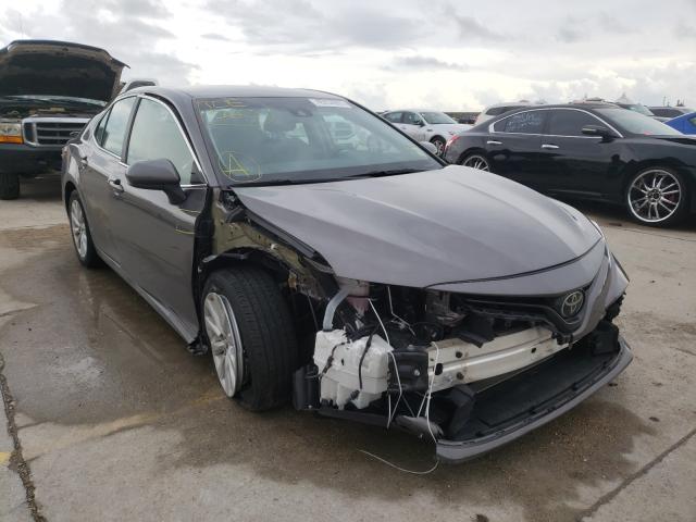 2019 toyota camry l