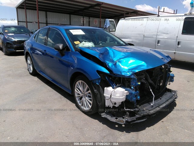 2019 toyota camry