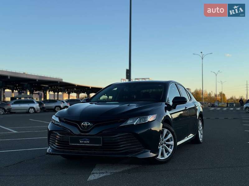 2018 toyota camry