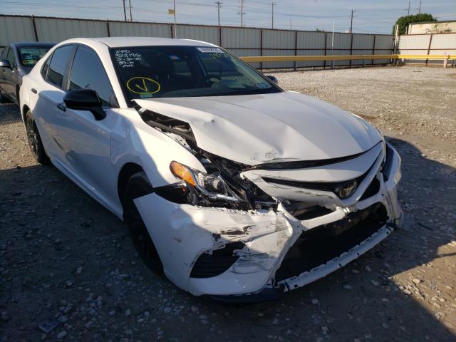 2019 toyota camry l