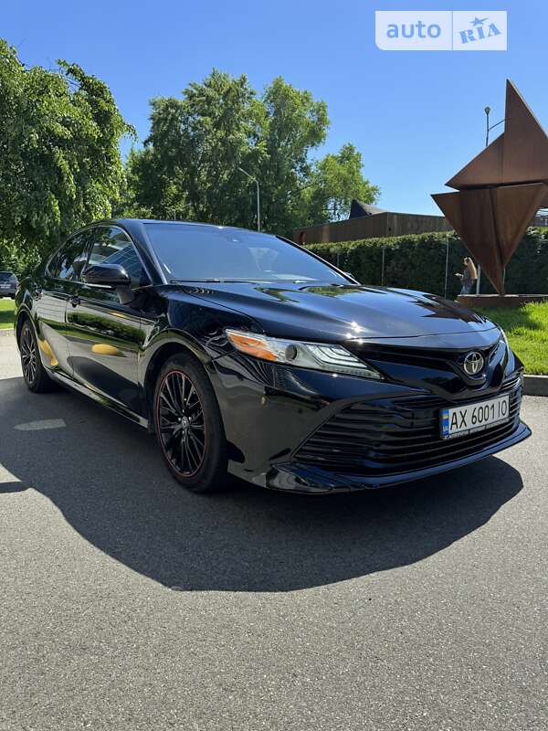 2018 toyota camry
