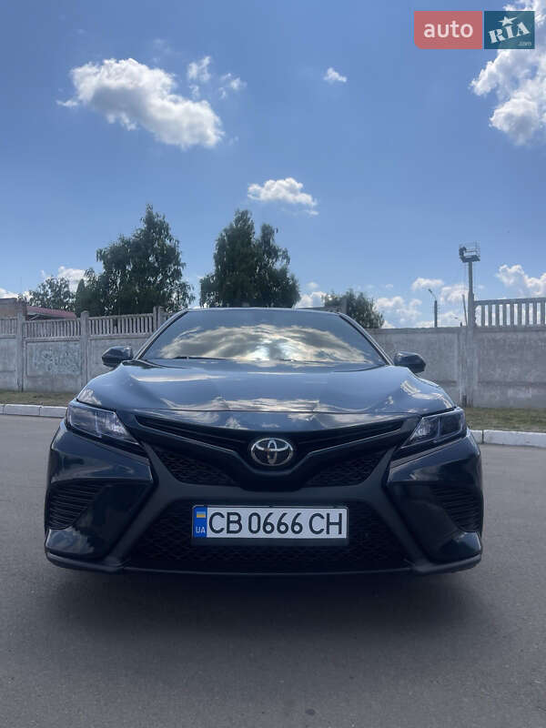 2018 toyota camry