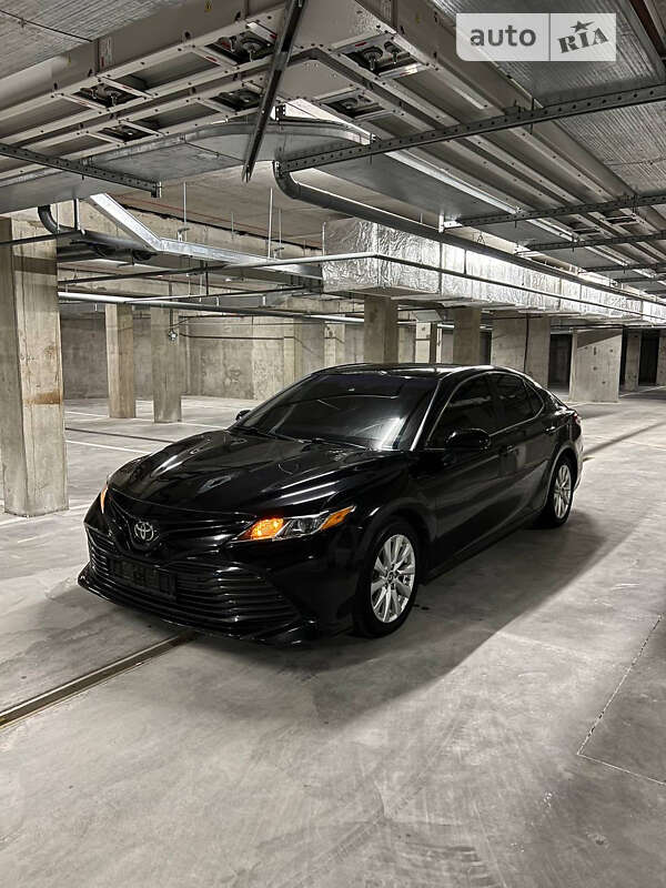 2018 toyota camry