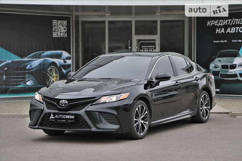 2018 toyota camry