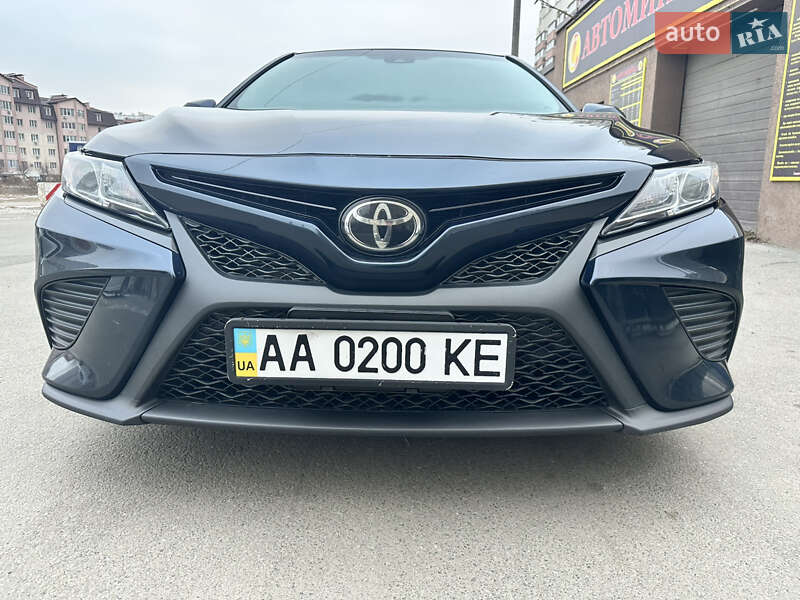 2017 toyota camry