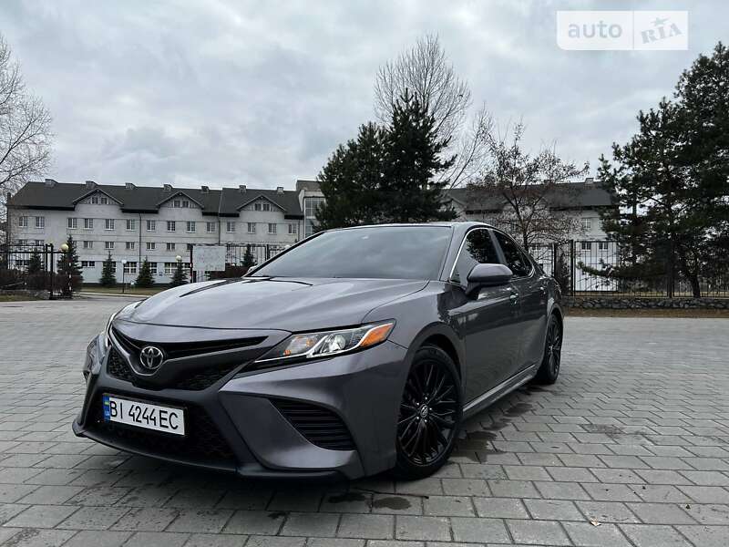 2018 toyota camry