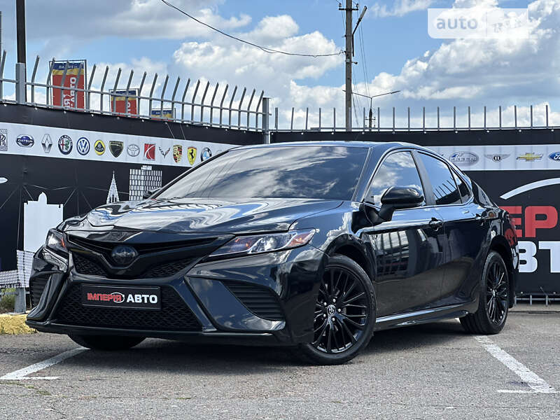2018 toyota camry