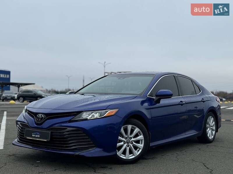 2018 toyota camry