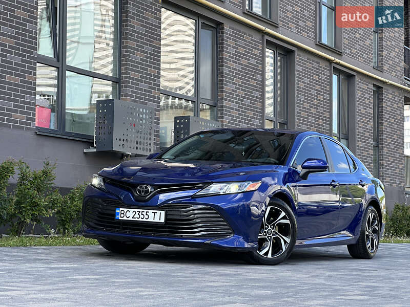2018 toyota camry