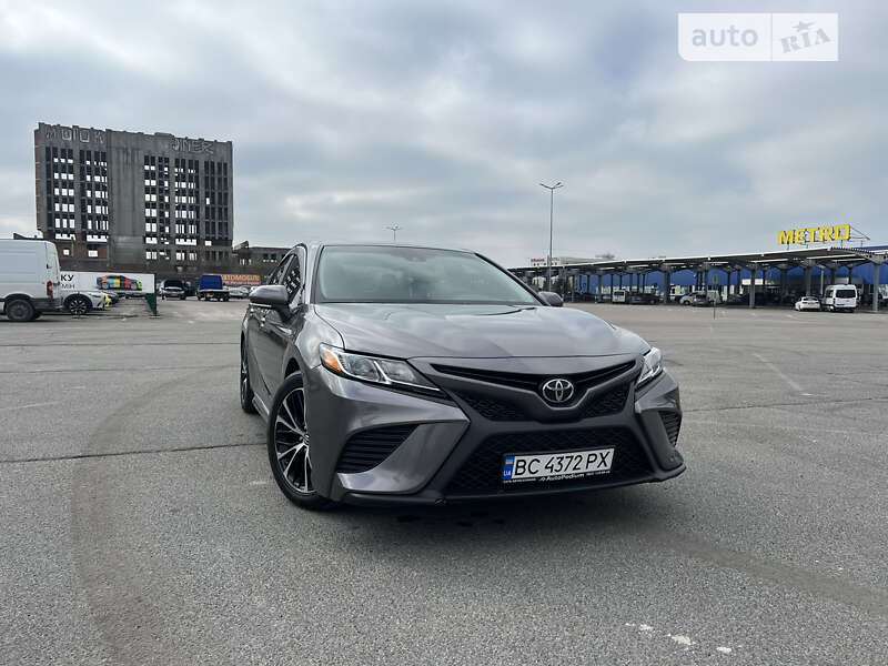 2017 toyota camry