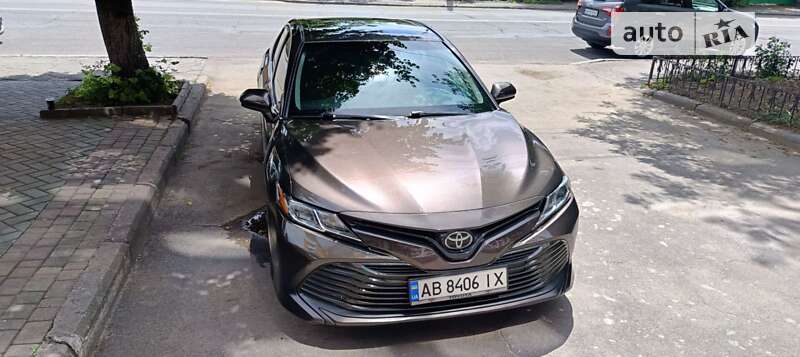 2018 toyota camry