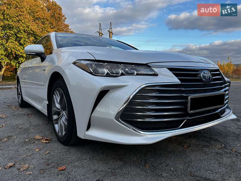 2019 toyota avalon