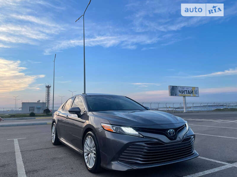 2017 toyota camry