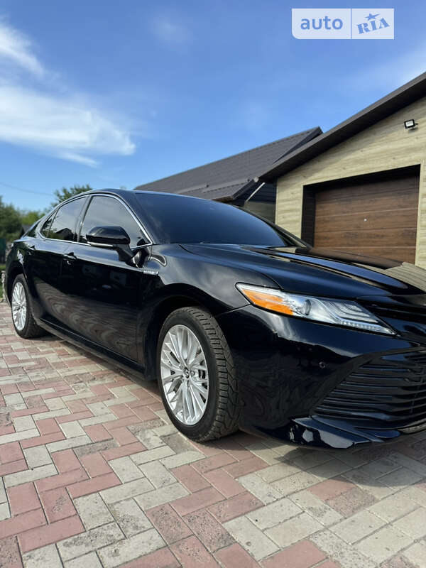 2017 toyota camry