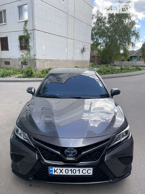 2017 toyota camry