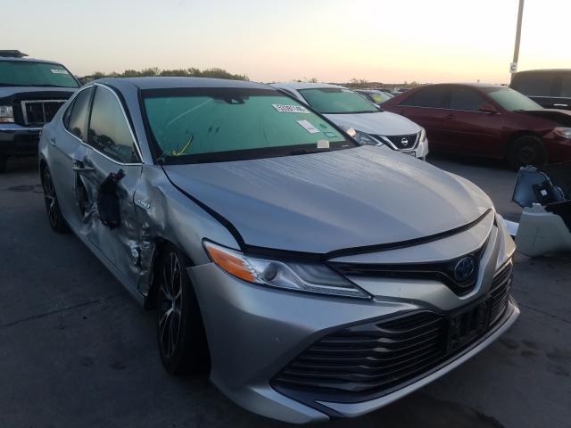 2018 toyota camry hybr