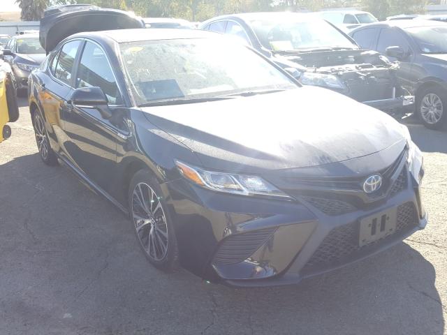2019 toyota camry hybr