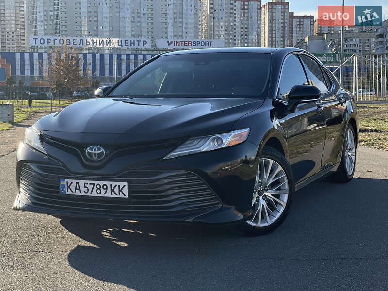 2017 toyota camry
