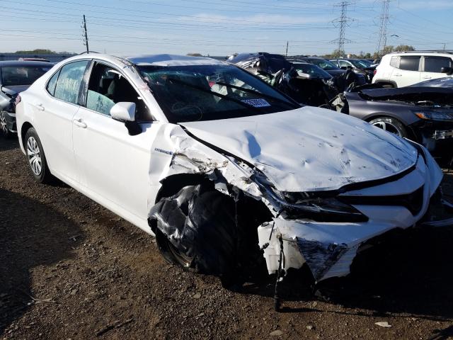 2018 toyota camry le