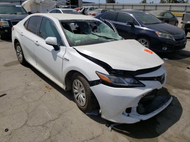 2018 toyota camry le