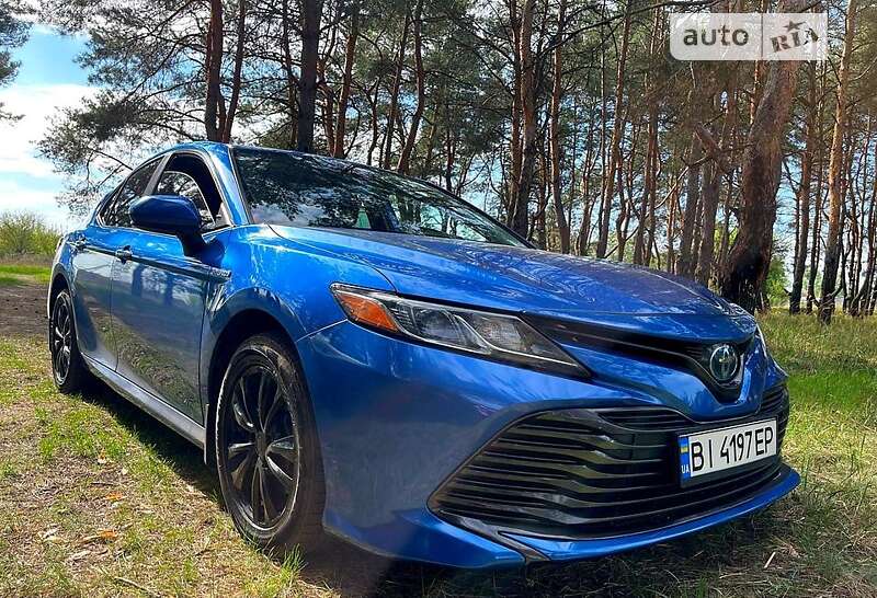 2018 toyota camry