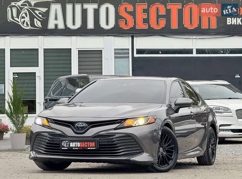 2018 toyota camry