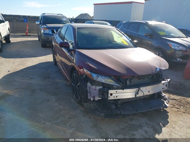 2018 toyota camry