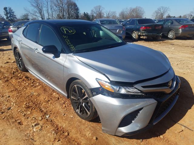 2019 toyota camry xse
