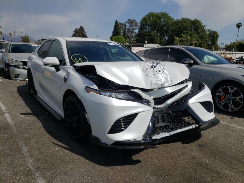 2018 toyota camry xse