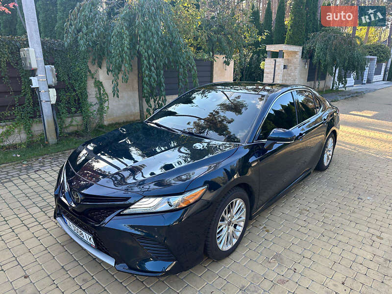 2017 toyota camry