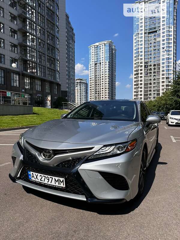 2017 toyota camry