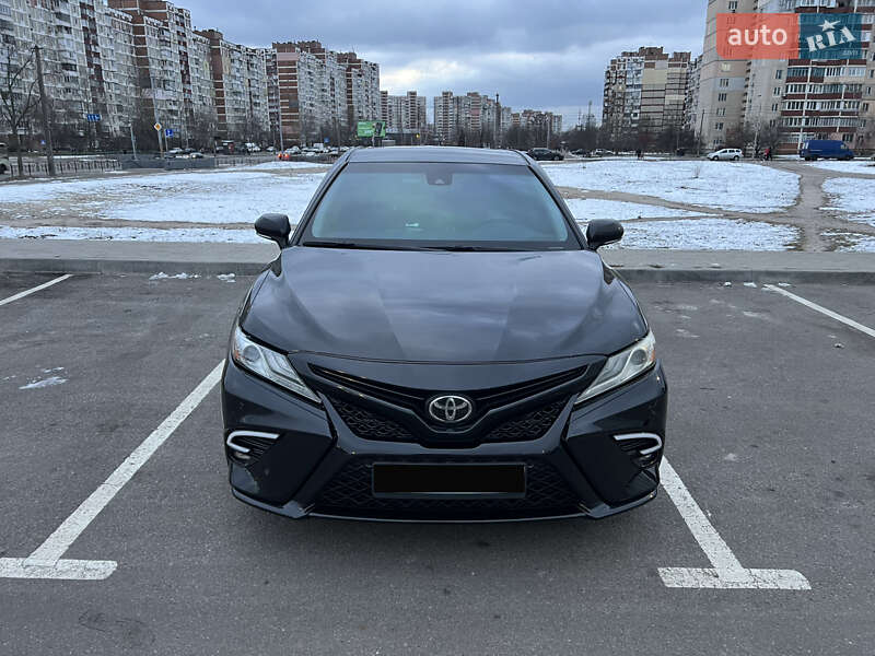 2017 toyota camry