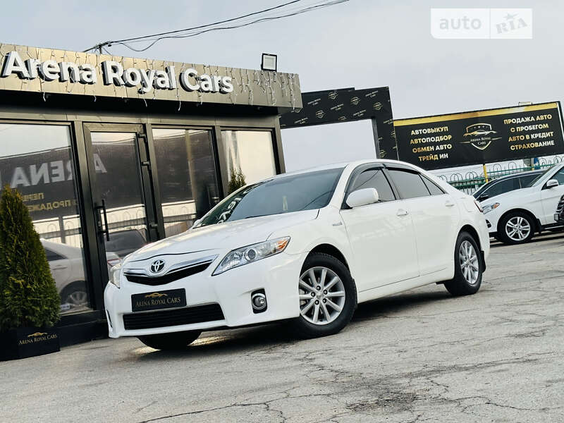 2010 toyota camry