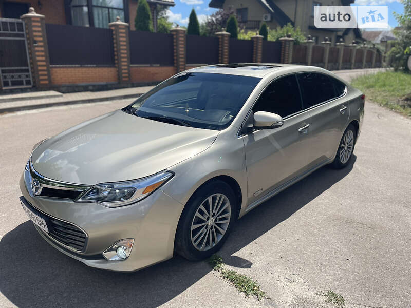 2015 toyota avalon hybrid limited