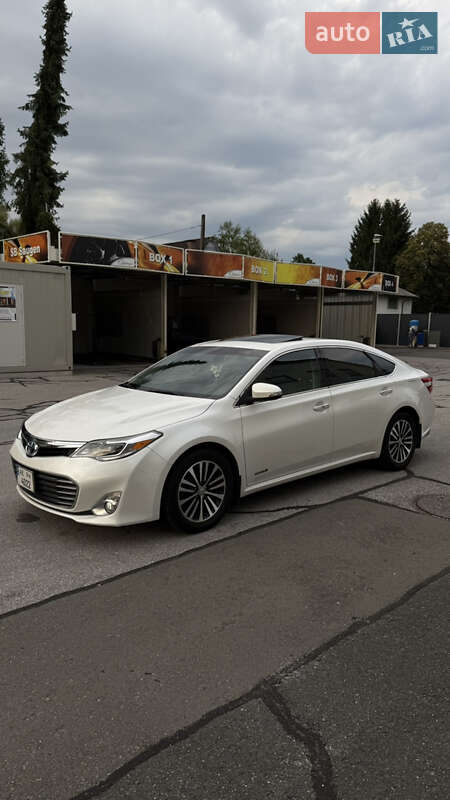 2015 toyota avalon