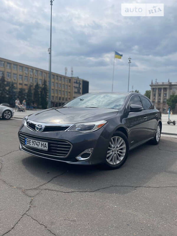 2013 toyota avalon