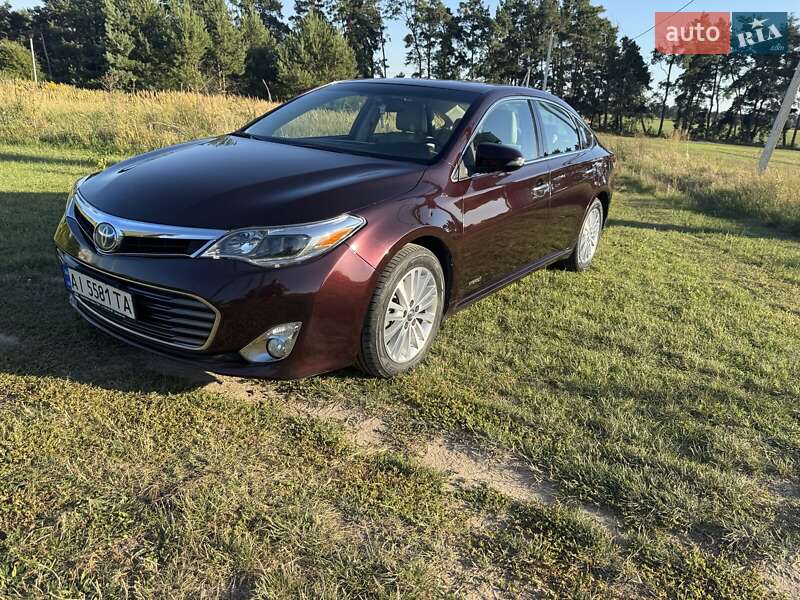 2015 toyota avalon hybrid limited