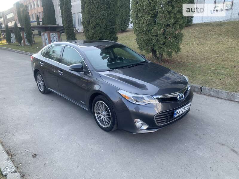 2013 toyota avalon