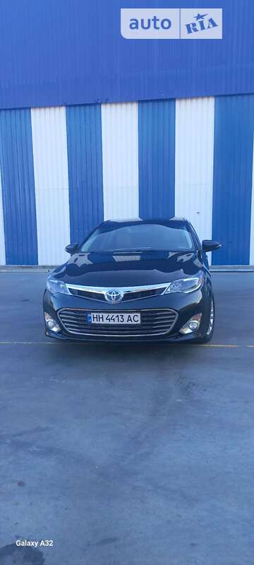 2013 toyota avalon