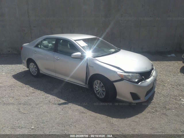 2013 toyota camry hybrid