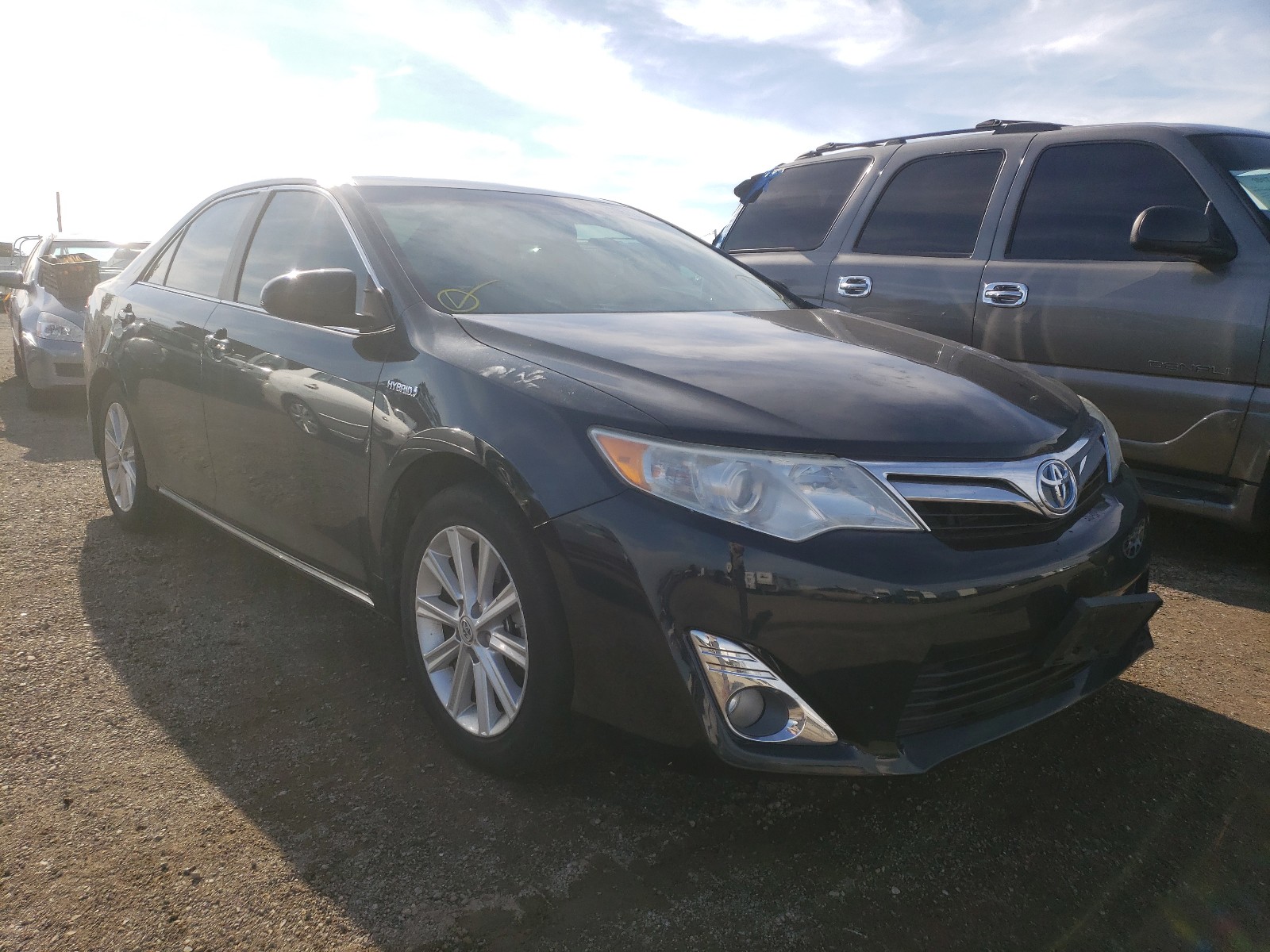 2013 toyota camry hybr