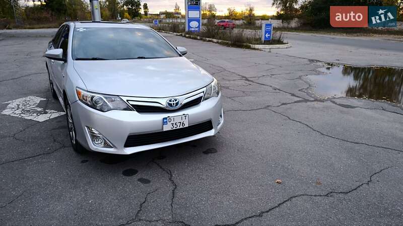 2013 toyota camry