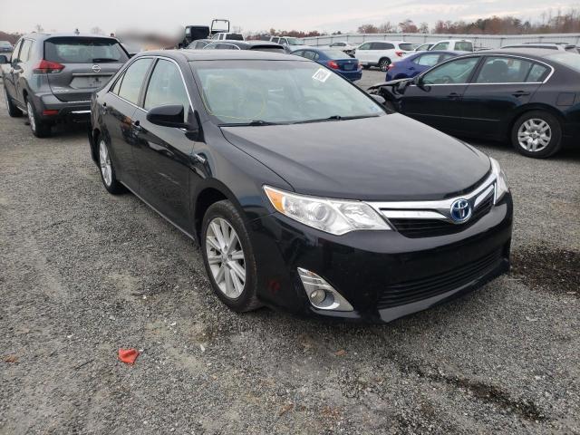 2014 toyota camry hybr
