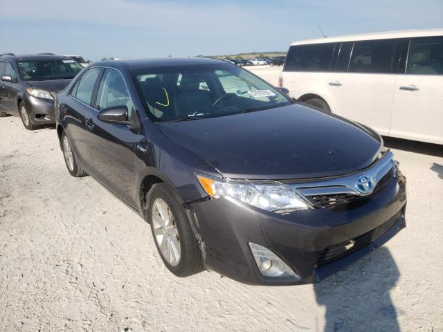 2014 toyota camry hybr