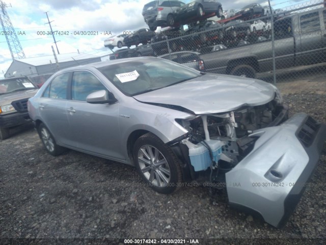 2014 toyota camry hybrid
