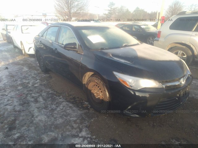 2015 toyota camry hybrid