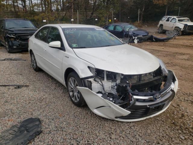 2015 toyota camry hybr