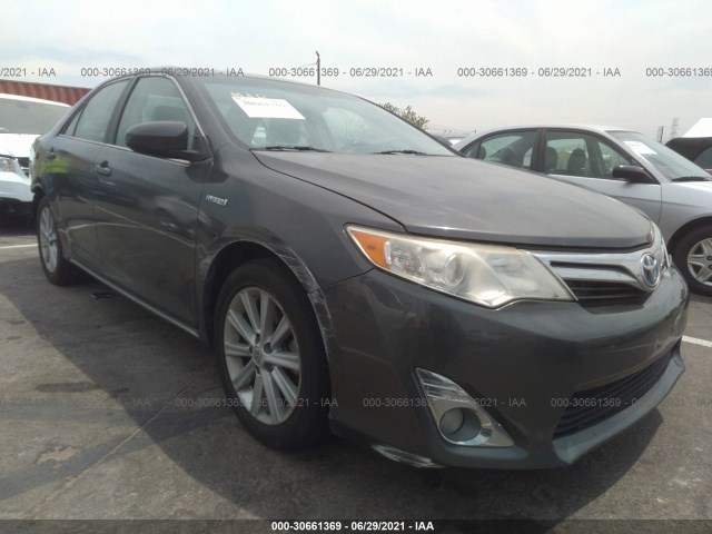 2012 toyota camry hybrid