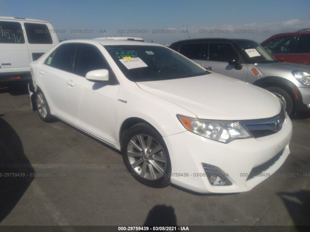 2013 toyota camry hybrid
